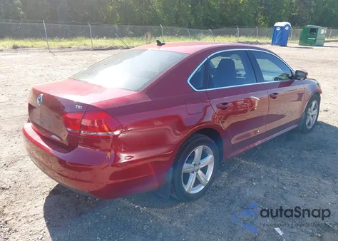 2015 Volkswagen Passat 1.8T Limited Edition из США, поврежденный, VIN 1VWAS7A38FC119449